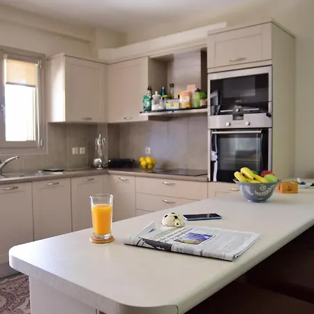 Apartment Angelo 4 Karavomylos